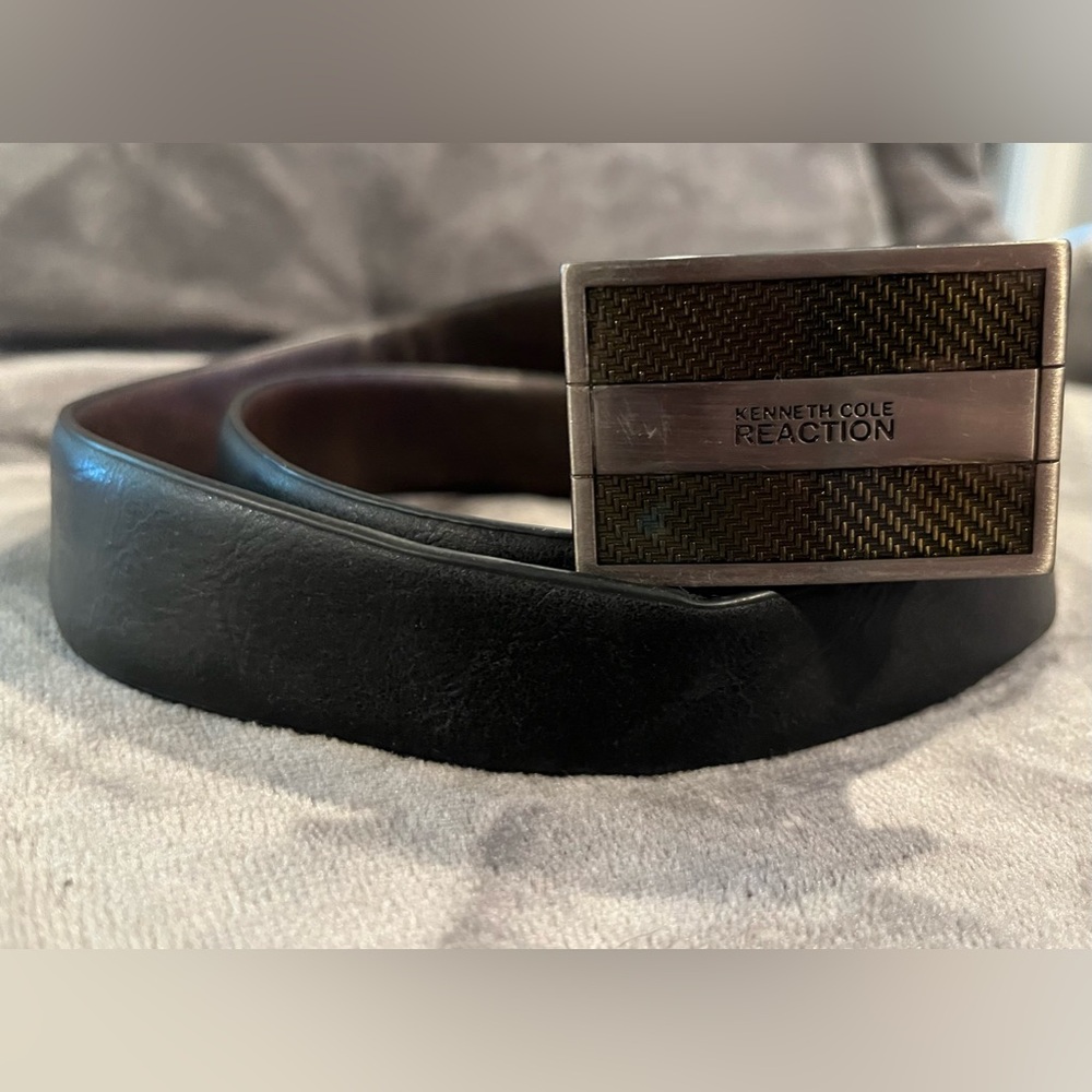 Kenneth Cole Men’s Reversable Black/Brown, 34/36 Belt